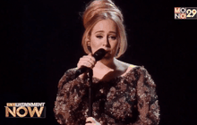 The Weeknd ควงแขน Adele กวาดรางวัลเวที Billboard Music Awards
