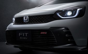 Honda Fit eHEV RS