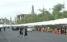 ประชาชนรอกราบถวายบังคมพระบรมศพเนืองแน่น