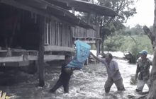หลายพื้นที่ยังประสบปัญหาน้ำท่วม