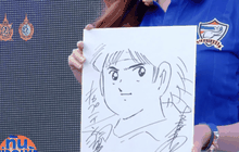แฟนบอลประมูลภาพวาดการ์ตูน “ซึบาสะ” กว่าแสนบาท