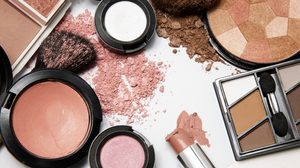 อยากรู้ไหม? เครื่องสำอางแต่ละชิ้น หมดอายุเมื่อไหร่