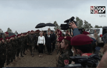 รมว.กลาโหมเยอรมนีเยือนค่ายชาวเคิร์ด