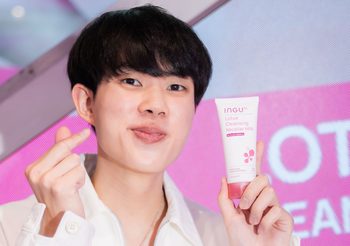 INGU (อิงกุ) เปิดตัว “INGU Lotus Cleansing Micellar Milk” คลีนซิ่งตัวเด็ดไม่ง้อสำลี ว่าที่ลูกรักคนใหม่ของสายบิวตี้! สัมผัสความสะอาดที่ ‘ดีต่อผิว’ และ ‘ดีต่อโลก’ ได้ตั้งแต่ขั้นตอนแรกของการล้างหน้า!!!