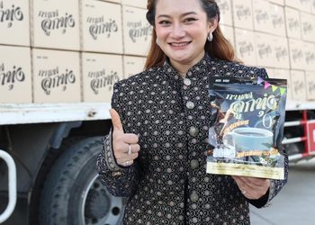 “หมอปลาย พรายกระซิบ” ถือฤกษ์ดีวันไหว้พระราหู เปิดตัวพร้อมปลุกเสก “กาแฟลูกทุ่ง” กาแฟของหมอปลาย