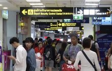 เชียงใหม่ยกเลิกเที่ยวบินสิ้นปี 54 เที่ยว หนีโคมลอย