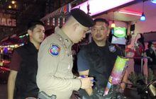 ระทึกพลุระเบิดหาดป่าตอง