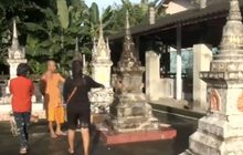 โจรแอบเข้ามาทุบเจดีย์เก็บอัฐิขโมยโกศทองเหลือง