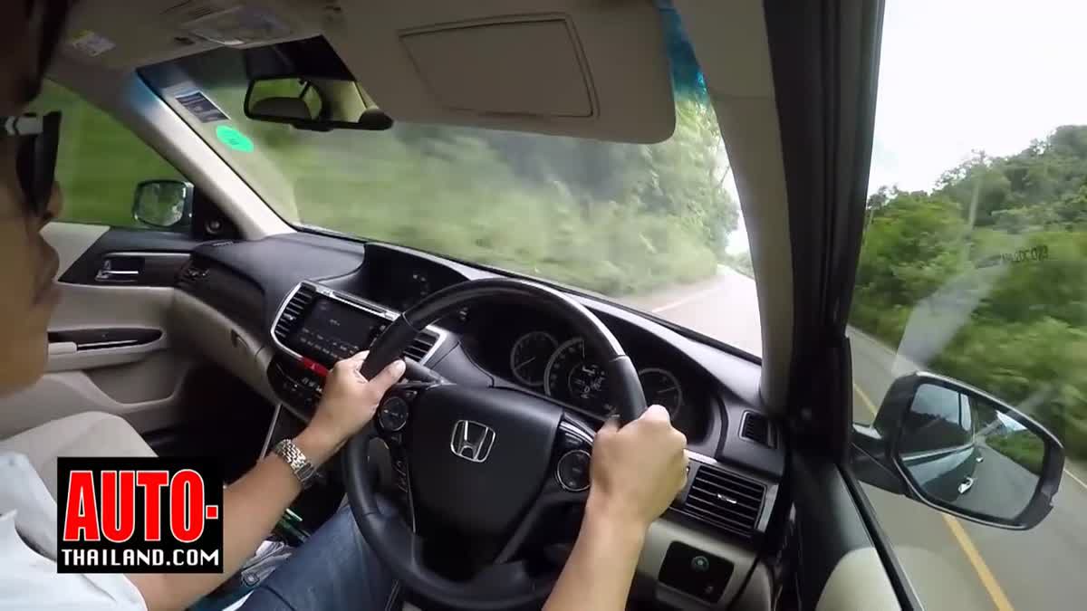 TestDrive Honda Accord 2 4EL 2016