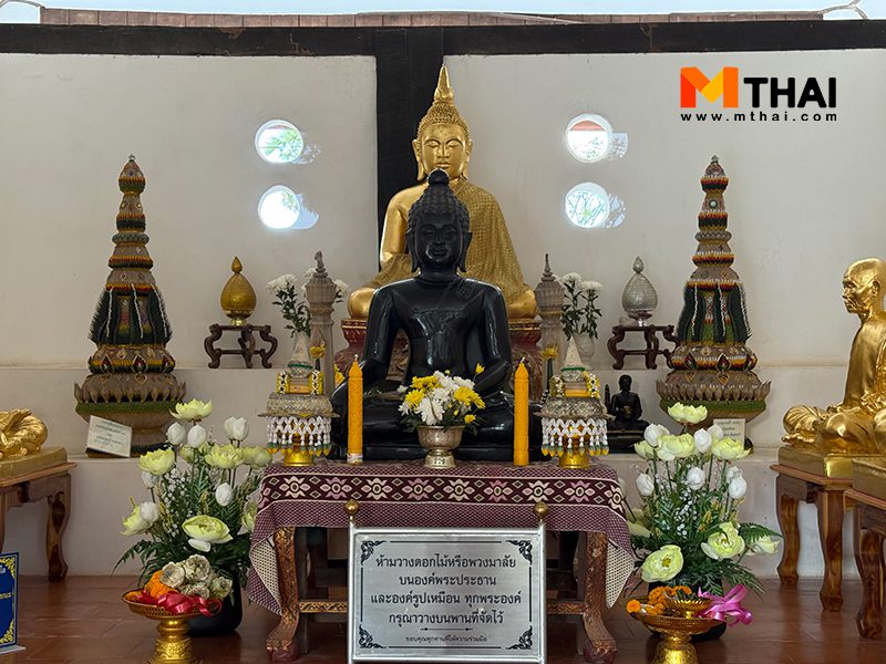 พระประธาน