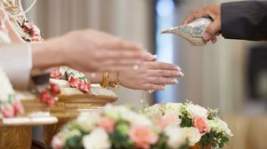 14ตค.-14พย.59นี้ สามารถจัดพิธีแต่งงานได้ เน้นสุภาพ และของดเว้น การแสดงรื่นเริง และดนตรี