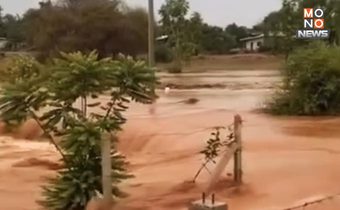 โคราชอ่วม! พายุฤดูร้อนพัดถล่ม น้ำท่วม-พัดถนนขาดเซาะดินเป็นแอ่งลึก 5 เมตร