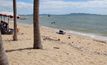 ขยะเกยตื้นริมหาดจอมเทียน พัทยา