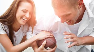 เอียงหูมาฟัง! 5 สิ่งที่ผู้ชายคาดหวัง ในความสัมพันธ์จากคุณ