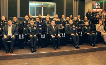 ‘ภูมิธรรม“ ตรวจเยี่ยม บก.ทท. พร้อมชมนิทรรศการ และการสาธิต จาก ศูนย์ต่อต้านการก่อการร้ายฯ และนทพ. ในการเข้าช่วยเหลือประชาชน