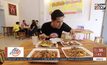 เจษฎาพาลุย : ท้าลองความแซ่บร้านดัง “ยำล้าน 8 แซ่บลืมผัว” จ.เพชรบุรี