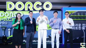 เปิดตัวครั้งแรกในประเทศไทย “DORCO” แบรนด์มีดโกนระดับโลกจากเกาหลี จัดงานฉลองครบรอบ 70 ปีแห่งความเชื่อมั่น พร้อมดึง “แดน” ครีเอเตอร์ชื่อดังนั่งแท่นแบรนด์แอมบาสเดอร์ ถ่ายทอดประสบการณ์การโกนสุดพรีเมียม