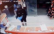 คนร้ายจี้ร้านทองรับติดหนี้พนัน