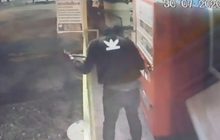 คนร้ายงัดตู้เติมเงินได้เงินกว่า 500 บาท