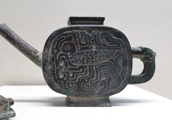 จีนโชว์โบราณวัตถุ อายุ 2,600 ปี สะท้อนศิลปวัฒนธรรมเฟื่องฟู