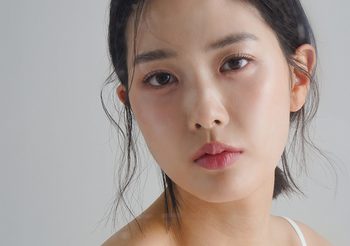 ตาเล็กทำตาสองชั้นได้ไหม? มารู้จักศัลยกรรมเปิดหัวตา ทางเลือกของสาวตาเล็ก