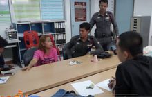 ตร.รวบหญิงวัย 43 ปีกรีดกระเป๋าชาวต่างชาติ