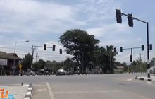 ติดตั้งสัญญาณไฟจราจร แยกมรณะ ที่จ.เชียงใหม่