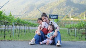 แซะเคล็ดลับ คุณแม่ลูกสอง เปิ้ล ภารดี เลี้ยงลูกอย่างไรไม่ให้อิจฉากัน