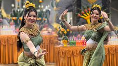 ทุ่มสุดตัว ลิลลี่ เหงียน รำสู้ฝนเปิดตัวพรีเซ็นเตอร์กาแฟอินทร