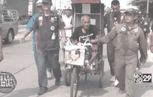 คุณตาปาน ชายพิการวัย 84 ปี โยกรถสามล้อถึงเมืองกรุงเก่าแล้ว