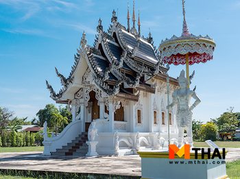 สิมงามวัดตากแดด วัดสวยสกลนคร ต้องห้ามพลาด!