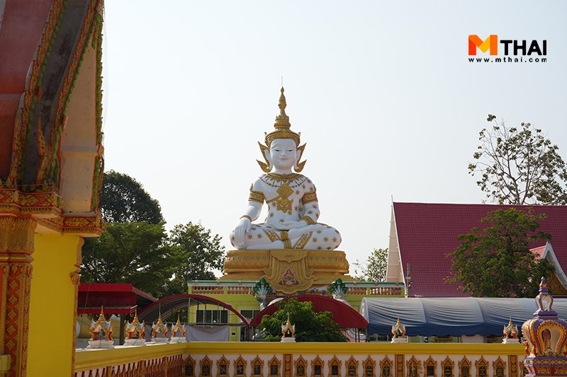 พระพุทธมหาจักรพรรดิ