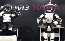 โตโยต้าเผยโฉมหุ่นยนต์ฮิวแมนนอยด์รุ่น