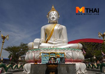 กราบพระ ทำบุญ วัดสว่างอารมณ์ วังน้อย อยุธยา