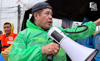 “ธรรมนัส” อพยพชาวหาดใหญ่กว่าพันคนออกจากจุดน้ำท่วมหนัก ส่งต่อถึงศูนย์พักพิงอย่างปลอดภัย