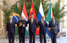 ผู้นำกลุ่มประเทศ BRICS หารือกันก่อนเปิดประชุม G20