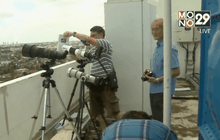 นักท่องเที่ยวแห่ชมสุริยุปราคาที่อินโดฯ