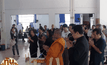 ญาติรับศพผู้เสียชีวิตอุบัติเหตุรถทัวร์ตกเหว จ.อุตรดิตถ์