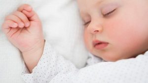 ทารกควรนอนกี่ชั่วโมง?