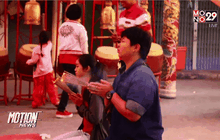 ชาวไทยเชื้อสายจีนปากน้ำโพ ตั้งโต๊ะไหว้ตรุษจีน