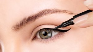 รู้แล้วเหยียบไว้เลย!! อายไลเนอร์ แท่งเดียว ทำอะไรได้มากกว่าที่คุณคิด