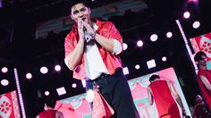 แดนซ์กระหึ่มสงกรานต์ แฟนๆ แห่เต้นเอวหวานหน้าห้างเซ็นทรัล เวิลด์ “มะละกอ กล้วย ส้ม” เพลงมันส์ๆ จาก “กฤษ บุญยะเลี้ยง” ฟีเวอร์เกินต้าน! ฟัง 10 วิ ติดหู 10 วัน