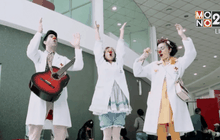 ตัวตลกช่วยสร้างเสียงหัวเราะในโรงพยาบาลเด็ก