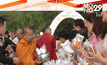 ประชาชนทำบุญตักบาตรปีใหม่