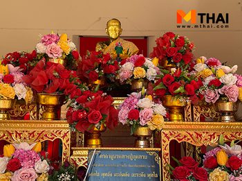 กราบขอพร หลวงพ่อกุหลาบ เที่ยวตลาดริมน้ำ วัดใหญ่สว่างอารมณ์ นนทบุรี