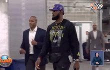 ผู้ประท้วงฮ่องกงเผาเสื้อ “เลอบรอน เจมส์” เซ่นหนุนจีน