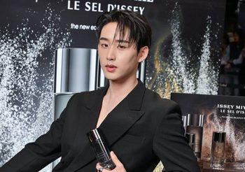 ‘เอส – ศุภ สง่าวรวงศ์’ ร่วมการันตีเสน่ห์ความหอมระดับไอคอนของ LE SEL D’ISSEY EAU DE PARFUM น้ำหอมยอดนิยมสำหรับสุภาพบุรุษจาก ISSEY MIYAKE