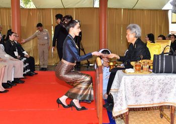 ฮันนี่-ณภัค เข้าเฝ้า สมเด็จพระกนิษฐาธิราชเจ้า