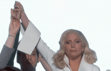 คนดังใช้เวทีออสการ์สะท้อนปัญหาสังคม