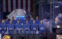 NASA เลือกว่าที่นักบินอวกาศใหม่ 12 คน